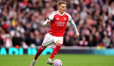 Arsenal-manager Mikel Arteta røper at Martin Ødegaard kan rekke London-derbyet mot Tottenham