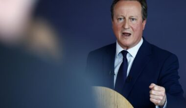 David Cameron avslører at han har hatt prostatakreft