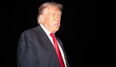 Trump beordrer tilbaketrekking av matvarehjelp i november