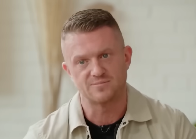 Tommy Robinson frikjent – slipper ny fengselsstraff