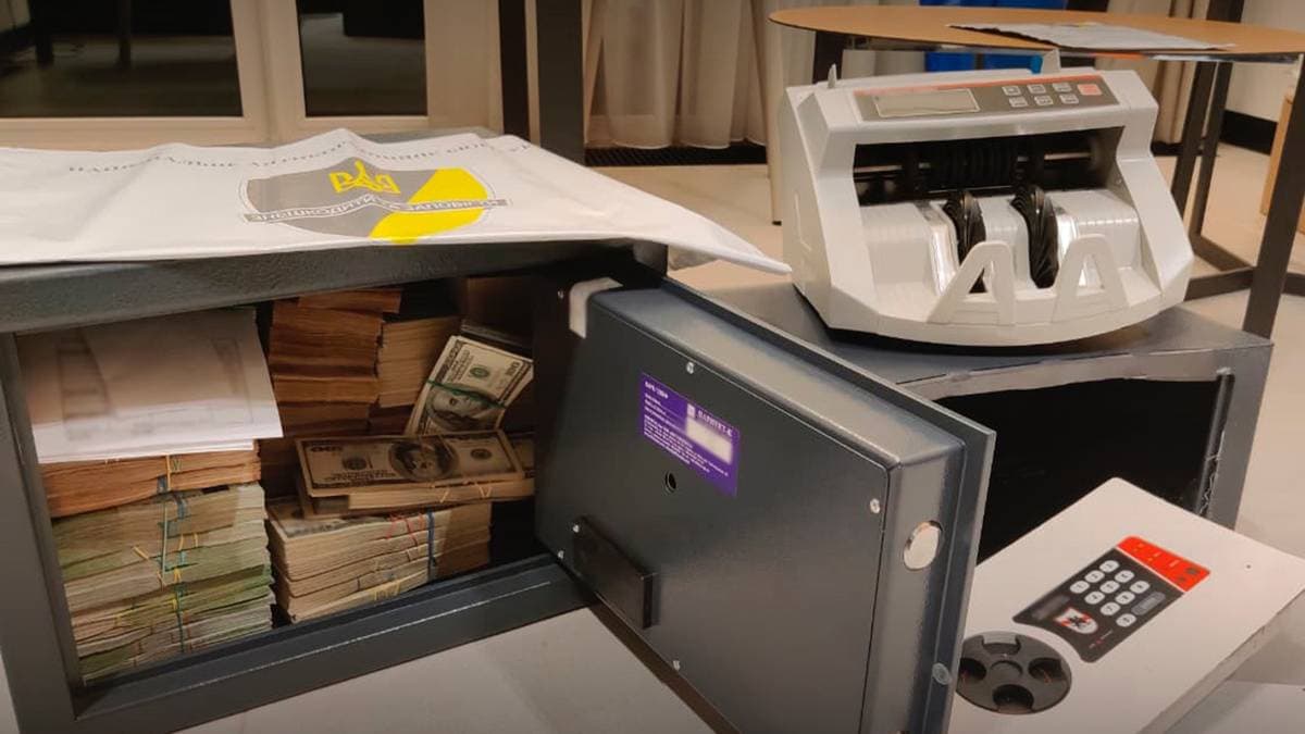 Ukrainas justisminister sparkes som følge av korrupsjonsgransking – NRK Urix – Utenriksnyheter og -dokumentarer