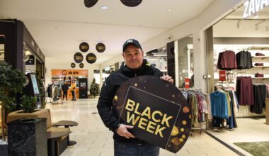 Full fart på Black Friday i Flekkefjord: – Folk starter julehandelen tidlig - Avisen Agder