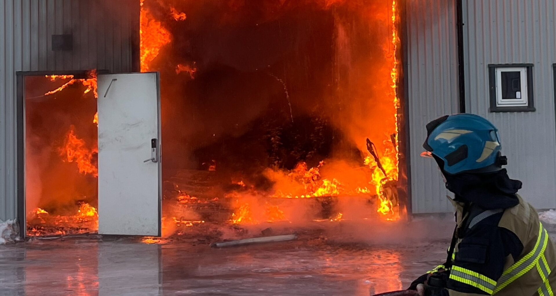 Ole Kristian om brannen: – Man står og ser på noe man har bygget opp de siste årene gå til helvete - Helgelendingen