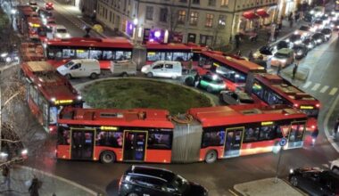 Alexander Kiellands plass, Buss | – Vet ikke hva jeg er mest imponert over: At de klarte å komme seg inn i situasjonen, eller at de kom seg ut av den 