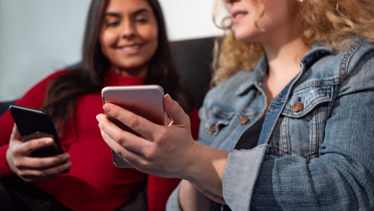 Googles oppdaterte Quickshare-funksjon fungerer nå med Iphone.