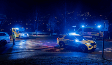 Gulskogen, Nyhet | Bil på taket – fører til sykehus