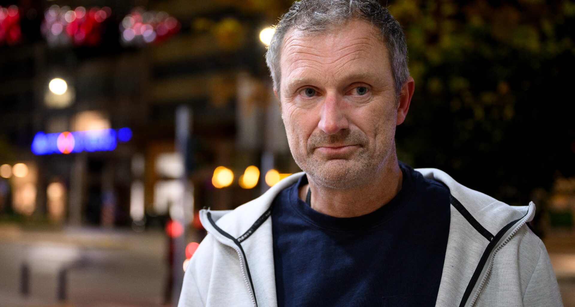 Politibetjenten har reist fra Bergen for å passe på Brann-supporterne - Bergensavisen