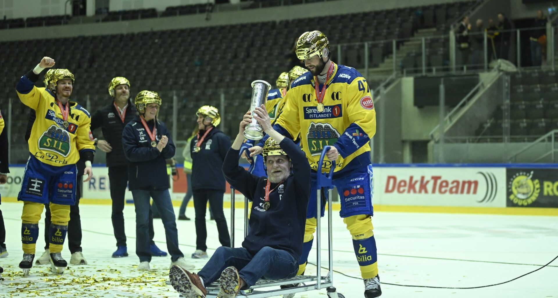 Storhamar hockey, Sport | Lørdag venter et fullsatt CC Amfi for Hamar-gutten: – Ikke sikkert han blir hyllet på veien inn - Hamar Arbeiderblad