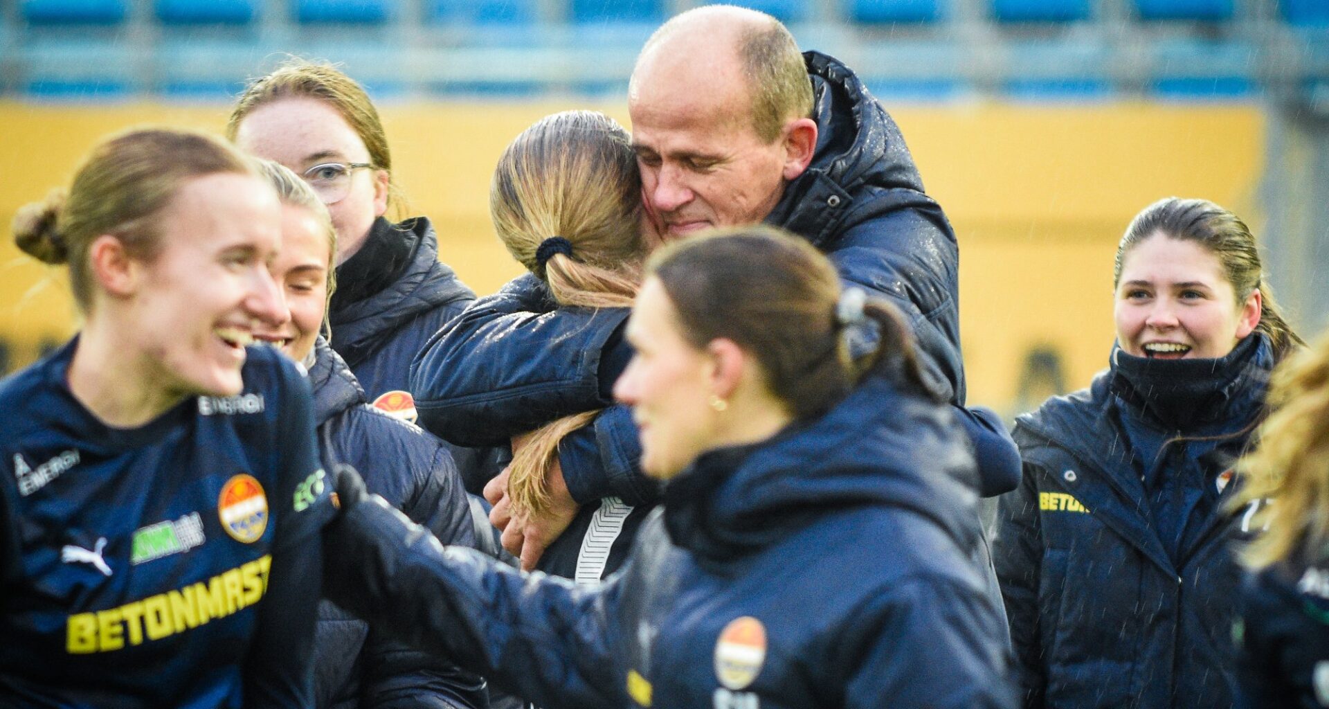 Strømsgodset, Fotball | Denne klemmen betydde noe spesielt: – Blir veldig rørt - Drammens Tidende