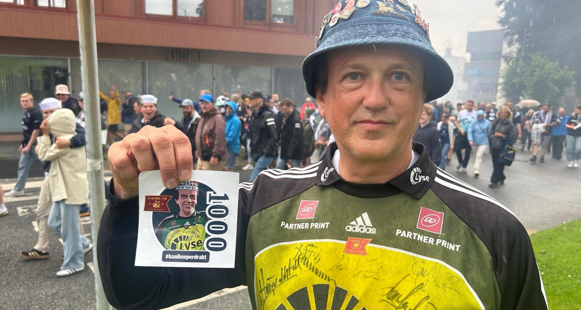 Sport, Fotball | Supersupporteren fra Ålgård har hotellrommet klart: – Søndagen kan ikke komme fort nok - Gjesdalbuen