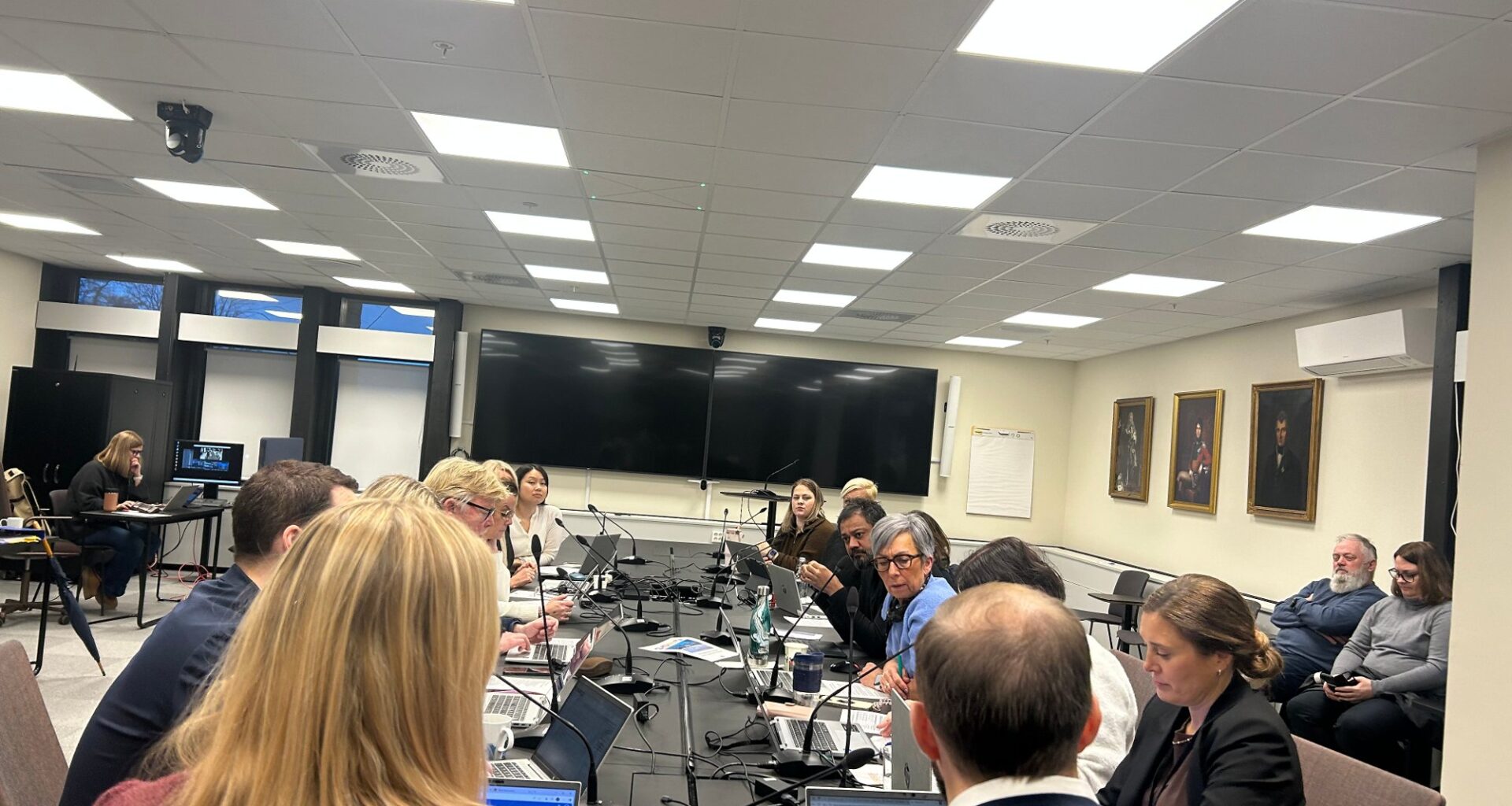 Het debatt om eiendomsskatten – opposisjonen krevde garanti - Moss Avis