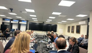 Het debatt om eiendomsskatten – opposisjonen krevde garanti - Moss Avis