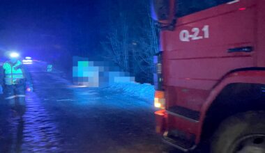 Trafikk, Dyrøy | Mann erklært død etter utforkjøring i Midt-Troms