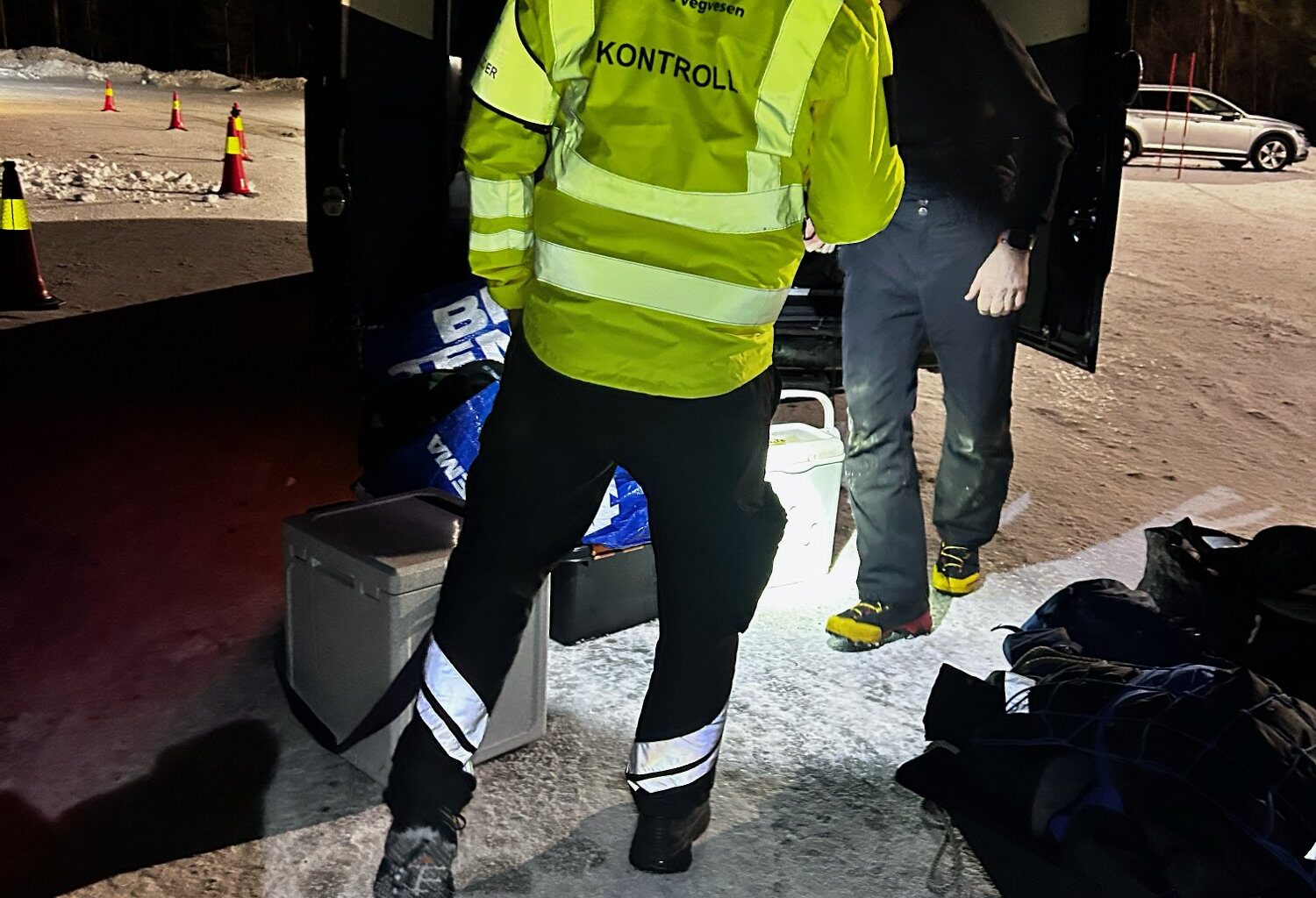 Nordlysturisme, Kontroll | 77 nordlysguider kontrollert i samordnet aksjon