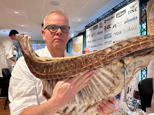 NM i kjøtt, dommere vurderer pinnekjøtt