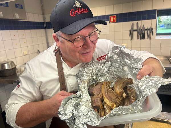 NM i kjøtt, dommere vurderer pinnekjøtt