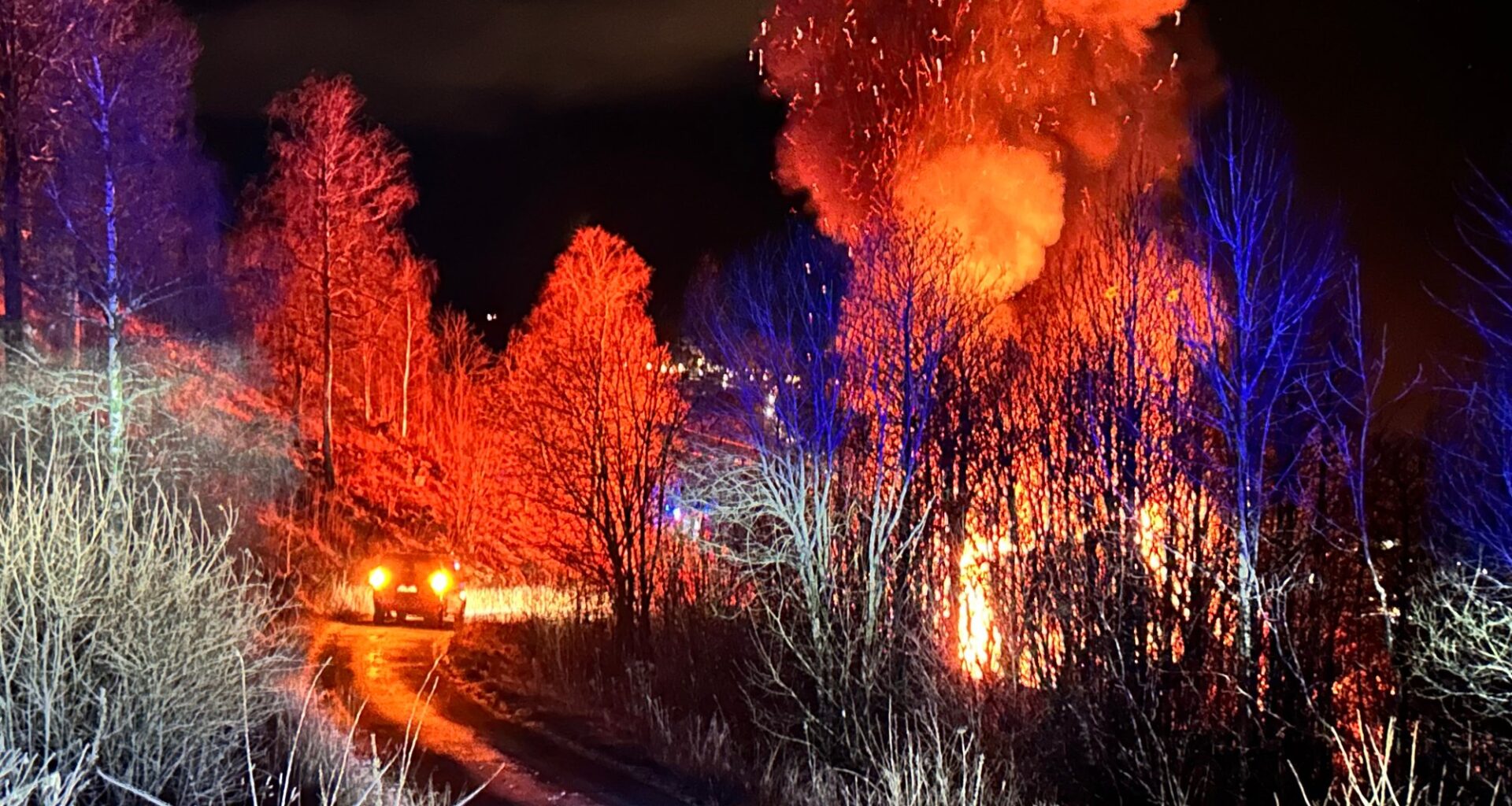 Politiloggen, Kvinesdal | Kraftig garasjebrann – frykter gasseksplosjon - Avisen Agder