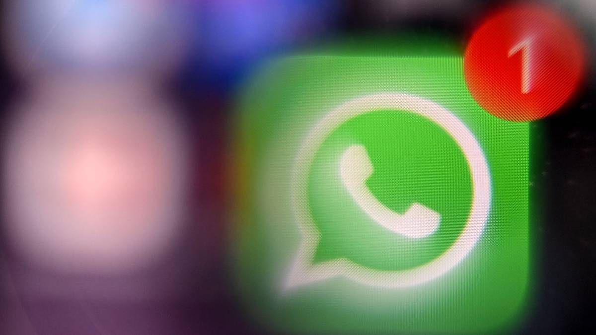 Det tikket inn mange uhyggelige meldinger på familie-gruppechatten på WhatsApp.