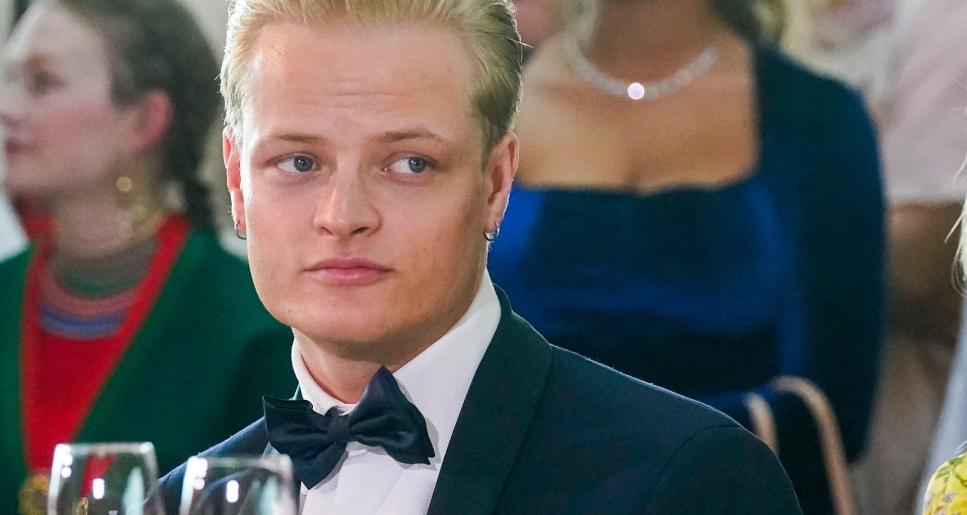 Marius Borg Høiby, Ute av kontroll