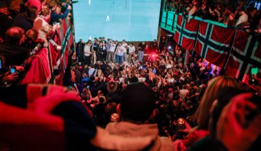 Mens fotballstjernene festet i et lukket rom, holdt «naboene seg for ørene»: – Knapt til å holde ut - Avisa Oslo