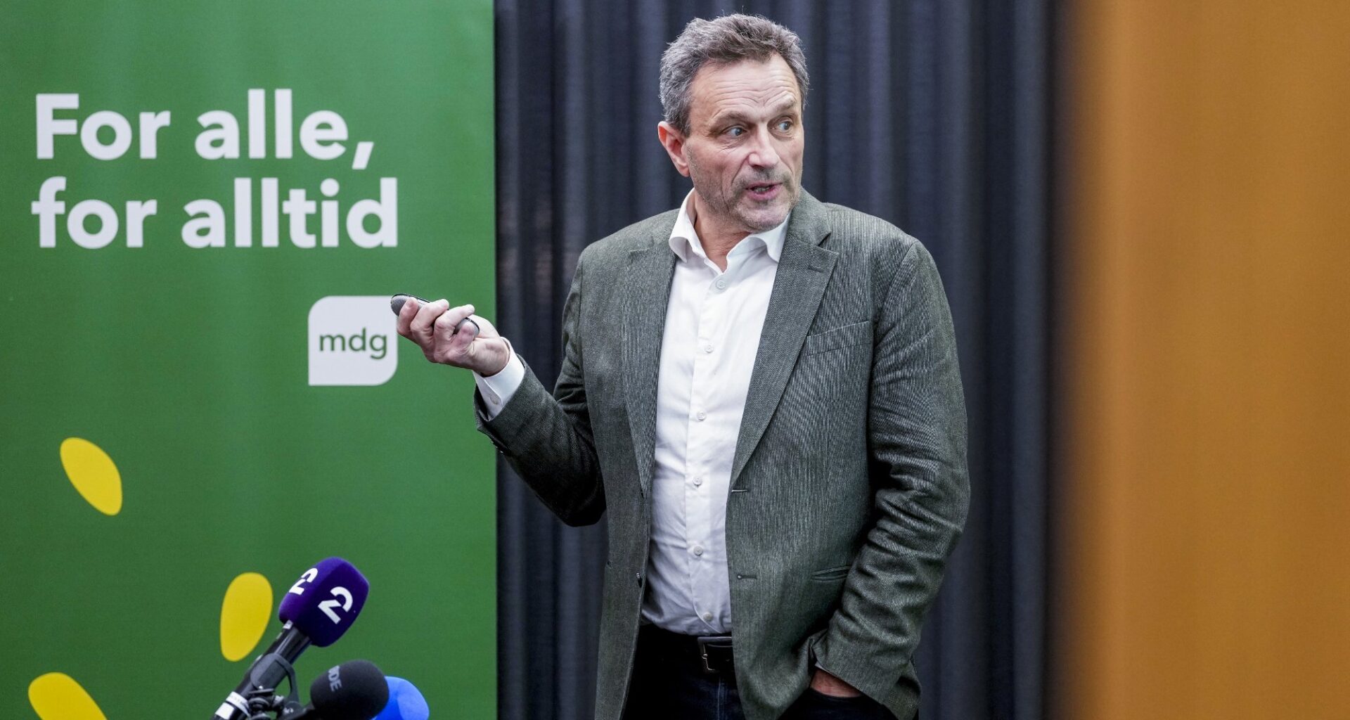 Arild Hermstad, MDG | MDG-lederen holdt oljeleksjon for pressen