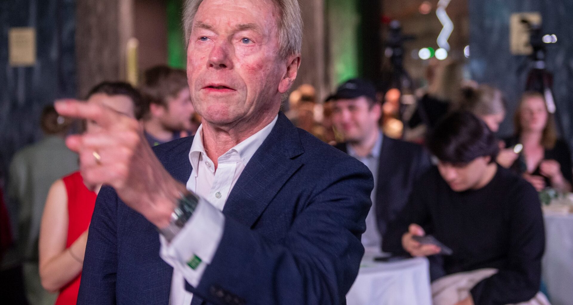 Jens ulltveit-moe, Olje | Ulltveit-Moe vil legge ned olja: – Uansvarlig