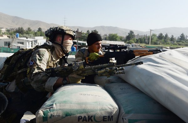 Norske spesialstyrker hadde ansvar for opplæring og oppbygging av den afghanske enheten Crisis Response Unit 222 (CRU), her i aksjonen nær militærflyplassen i Kabul 10. juni 2013, da opprørere angrep flyplassen.