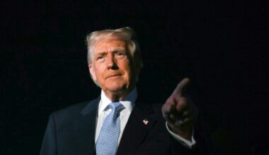 USA, Internasjonal politikk | Trump gir tommelen opp for nye sanksjoner: – Greit for meg