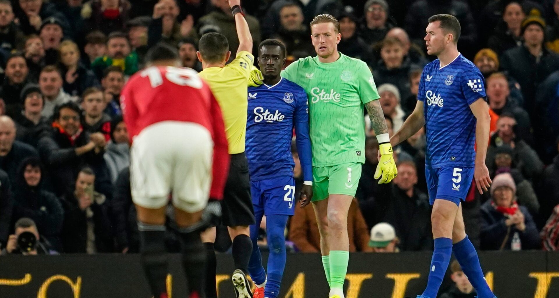 Manchester United, Everton | Sjokkerende scener i Premier League-kampen: – I alle dager?