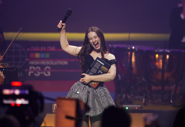 Oslo 20251128. 
P3 Prisen gikk til Sigrid under P3 Gull 2025 sin direktesending  fra Store studio fredag kveld.
Foto: Thomas Fure / NTB