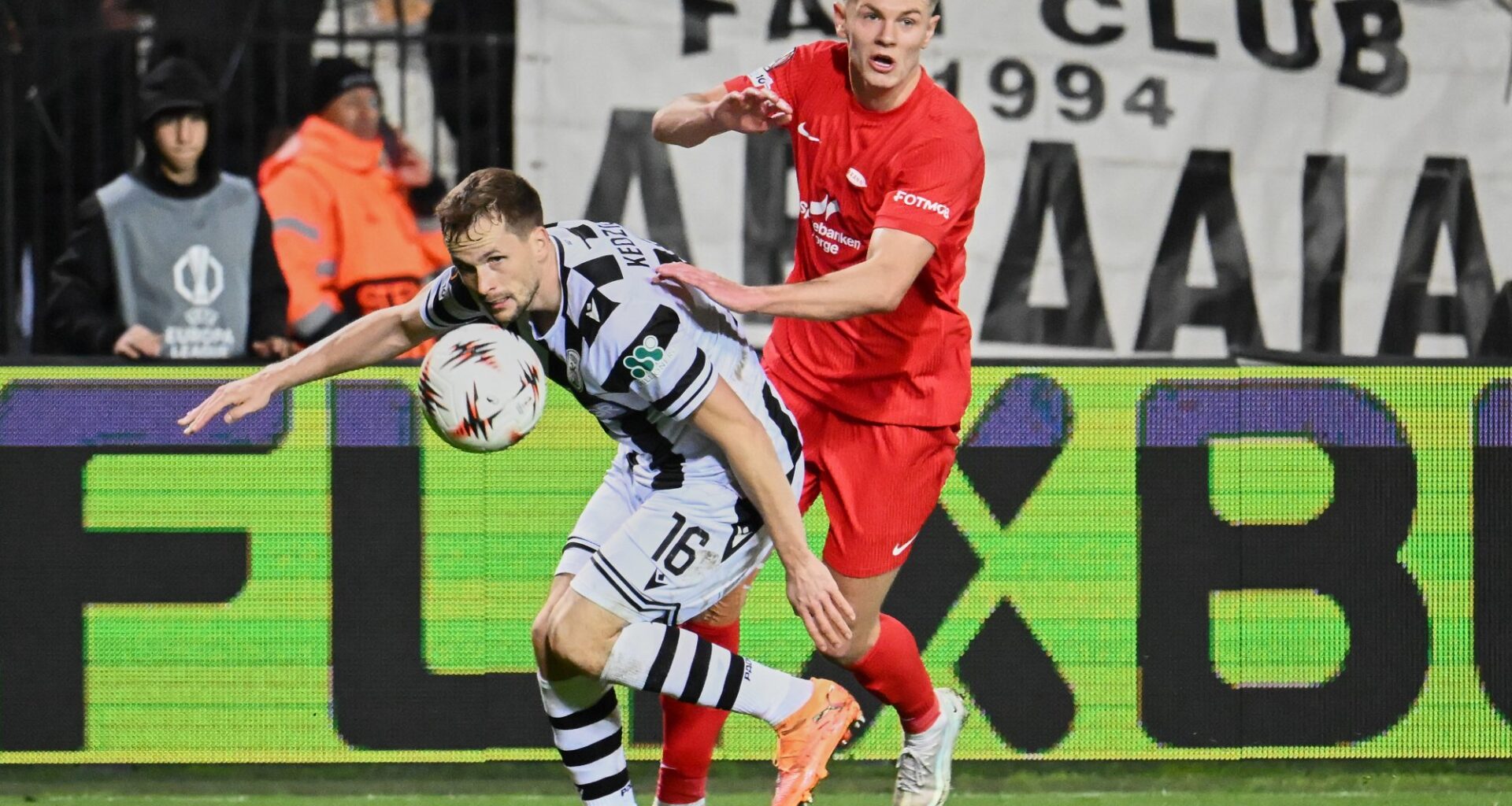 SK Brann, Europa League | Brann med «livsviktig» scoring mot PAOK – spilte uavgjort i Hellas