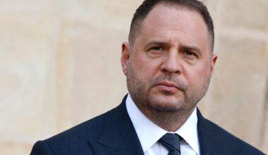 Ukraina, Korrupsjon | Anti-korrupsjonsbyrå slår til mot Zelenskyjs mann