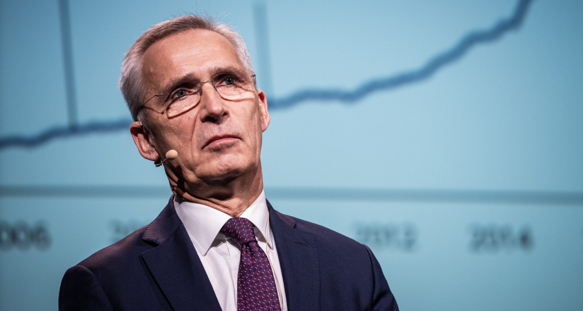 Stoltenberg sender bensinprisen til himmels – og det er bare starten