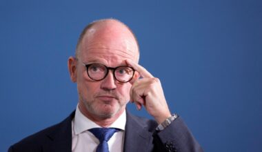 NHO, Sluttpakke | NHO tilbyr alle ansatte sluttpakke