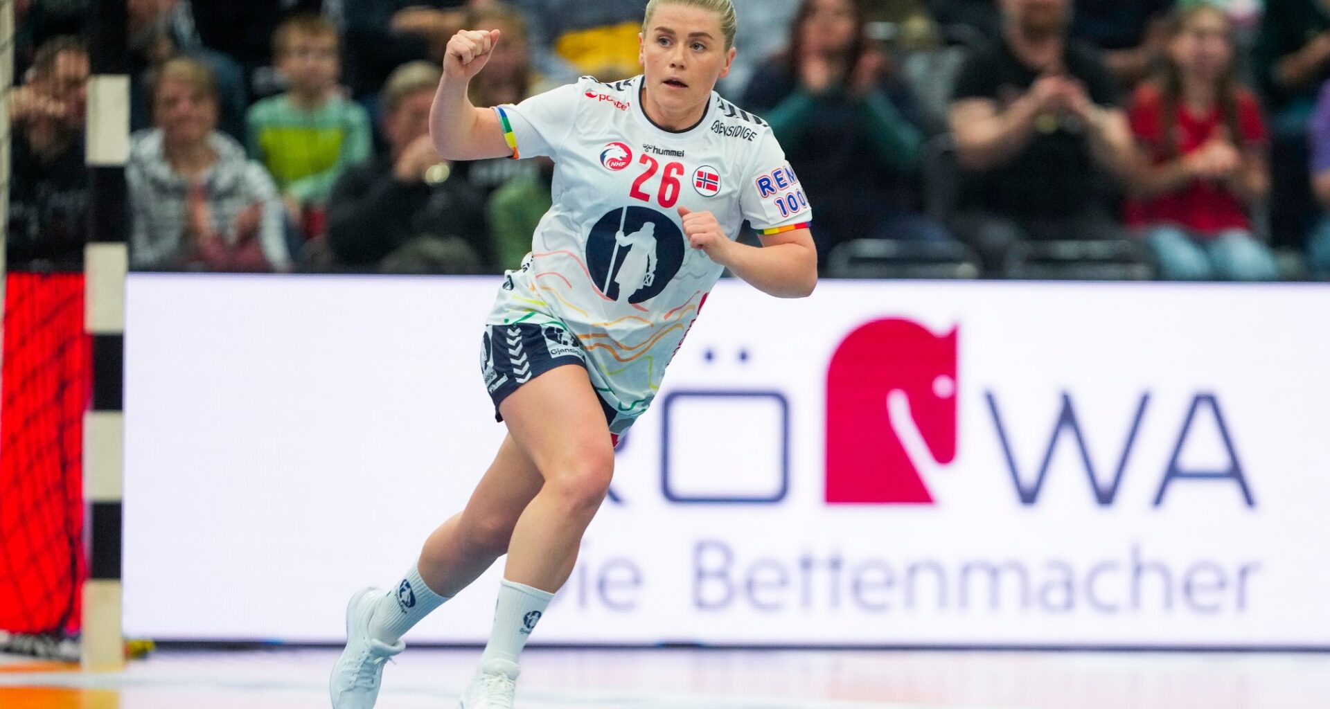 Sport, Håndball | Bergenser ble toppscorer da Norge vant med 25 mål (!)