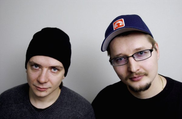 
OSLO 20020130. Tungtvann, Poppa-Lars (t.h.) og Jørg-1, har fått gode kritikker for albumet 