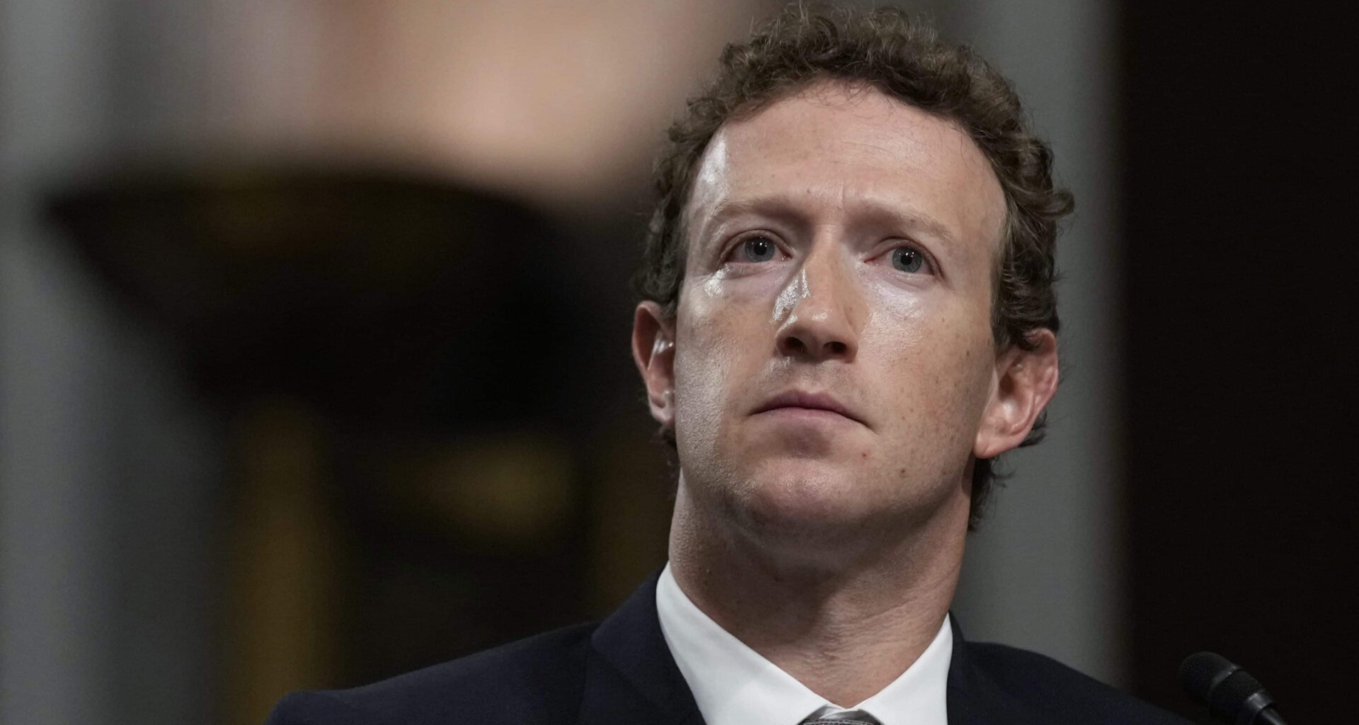 Zuckerberg anmeldt – kobles til massiv svindel