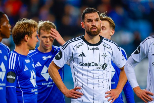 Molde 20251101. 
Eliteseriekampen i fotball mellom Molde og Rosenborg på Aker Stadion.
Foto: Svein Ove Ekornesvåg / NTB
