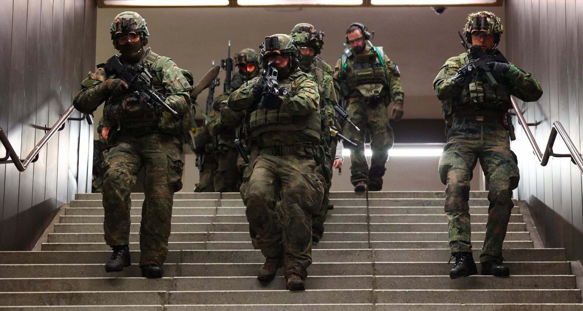 Tyskland, Opprusting | Tyskland vil bygge Europas sterkeste stående hær