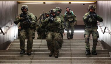 Tyskland, Opprusting | Tyskland vil bygge Europas sterkeste stående hær