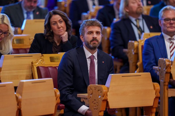 Oslo 20251013.
Helse og Omsorgsminister Jan Christian Vestre (Ap) under trontaledebatten i Stortinget.
Foto: Cornelius Poppe / NTB