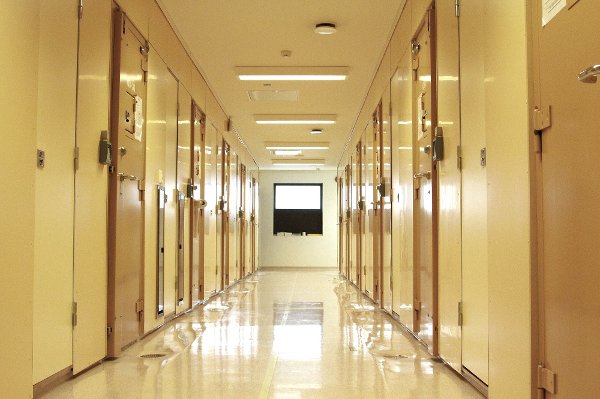 Sentralarresten i Oslo. Glattcelle. Bilder tatt i 2016.
Oslo sentralarrest. Glattcelle.