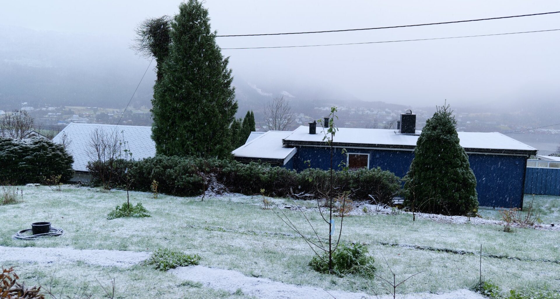 Vær, Nordmøre | Nå snør det på Nordmøre