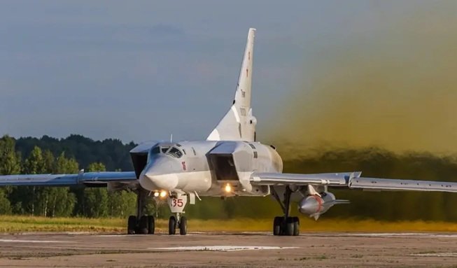 Sør-Varanger, Ukraina-krigen | Russland flytter 16 bombefly til Kolahalvøya – eksperter kaller det «oppsiktsvekkende» - iFinnmark