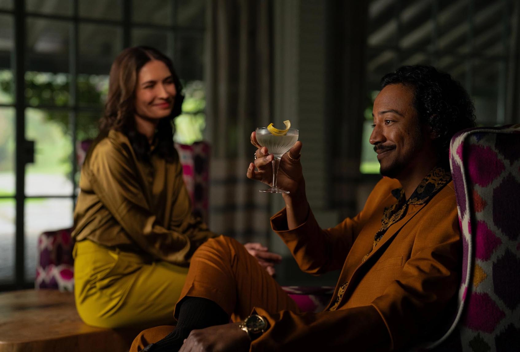 Samba Schutte Mr. Diabate Apple TV pluribus plur1bus