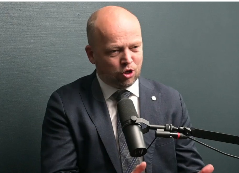 – Garanterer overhodet ikke for Støre