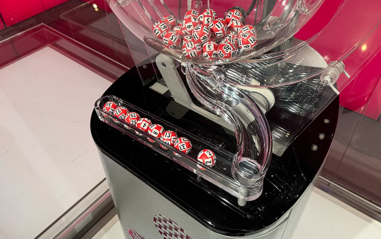 Kristiansund, Lotto | Mann fra Kristiansund ble lottomillionær