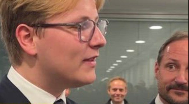 Prins Sverre Magnus, Amalie Giæver Macleod