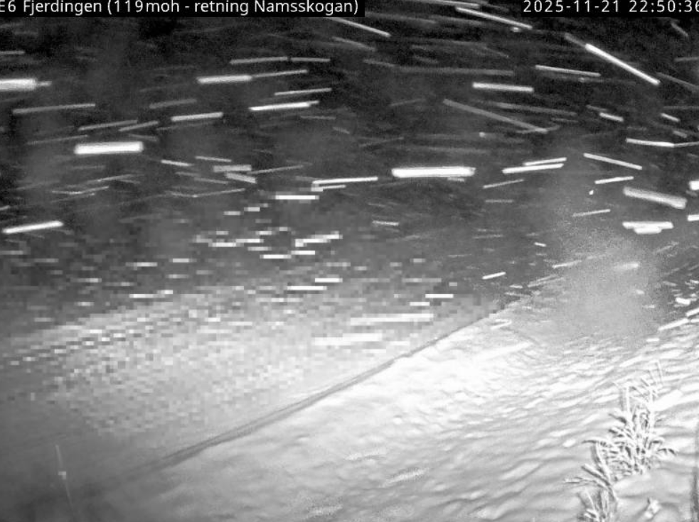 Trafikk, Veg og føre | Vegtrafikksentralen frykter krevende helg: – Vær ekstra obs på vegene