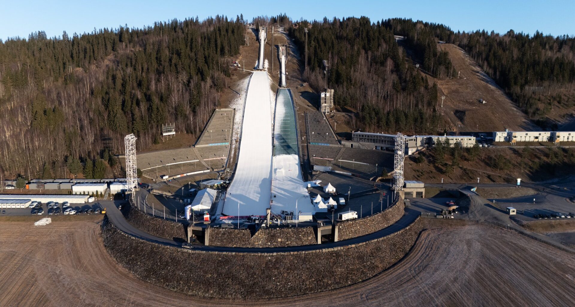 Nyheter, Lillehammer | Kjempeinteresse for Lillehammer-åpningen – polske journalister kommer i hopetall